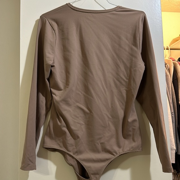 Abercrombie & Fitch bodysuit - Picture 2 of 2